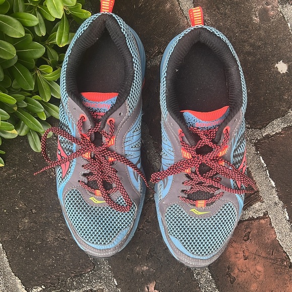 Saucony Excursion TR 9 blue & orange sneakers Sz 9 - Picture 2 of 8